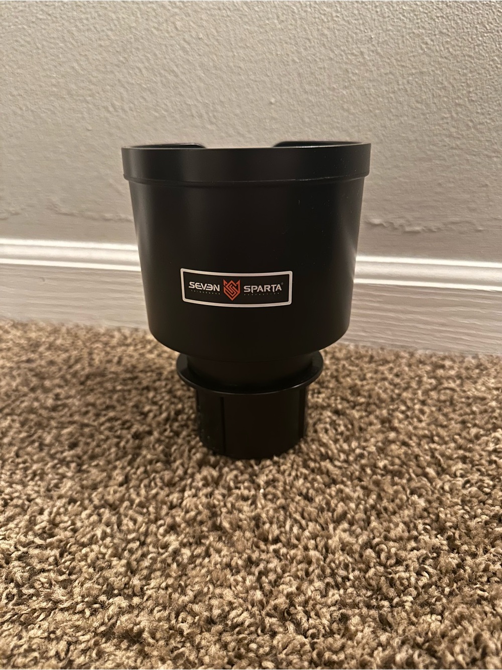 Seven Sparta Universal Car Cup Holder